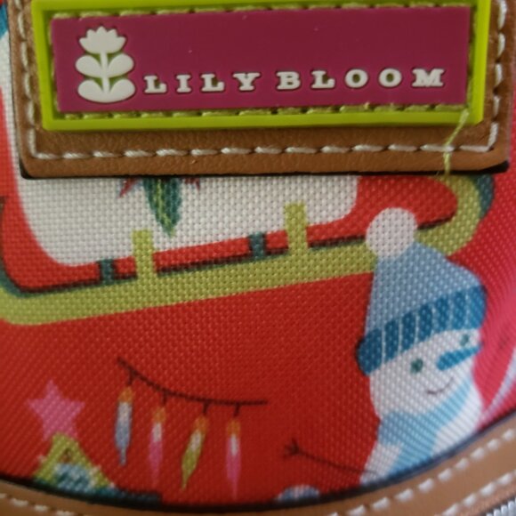 Christmas shirt/Christmas purse. - Picture 3 of 6